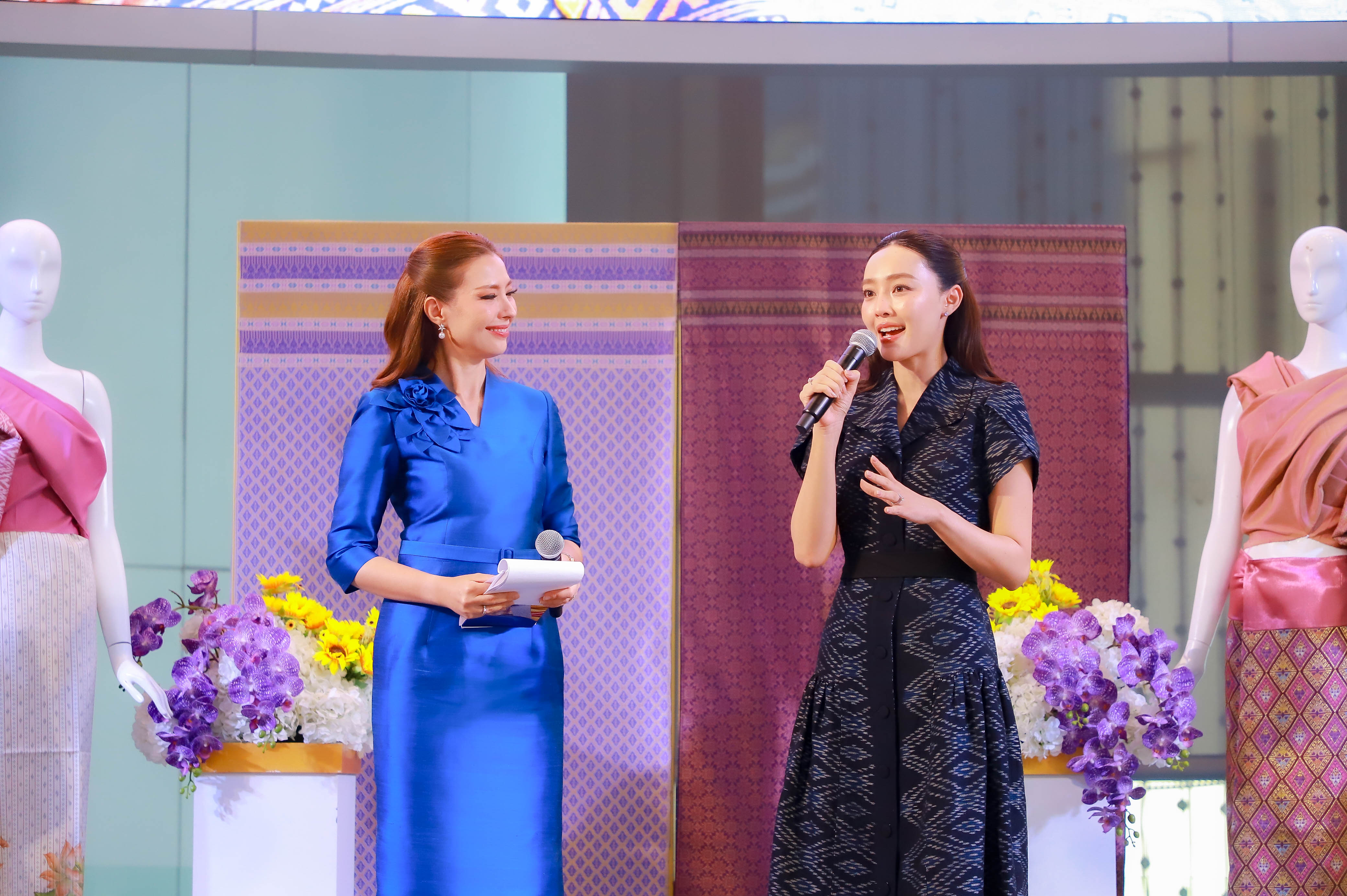title - ผู้ตรวจราชการ ส.ป.ก. ร่วมพิธีเปิดงานหม่อนไหมสัญจร ณ กรุงเทพมหานครและจังหวัดนนทบุรี ครั้งที่ 3